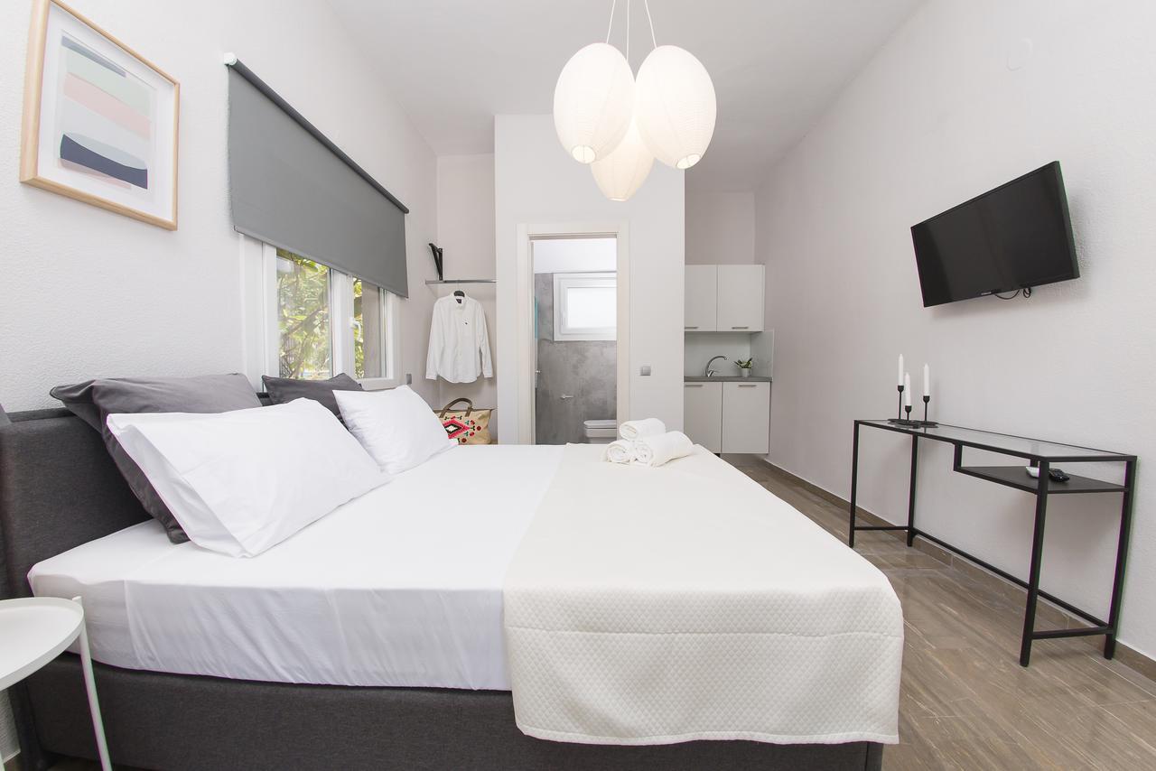 Palio Grey Apartments PalaiónTsiflíkion Eksteriør billede