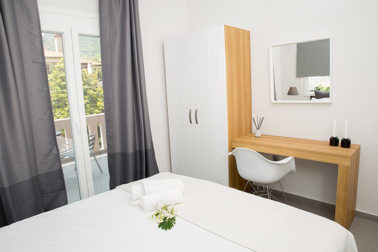 Palio Grey Apartments PalaiónTsiflíkion Eksteriør billede